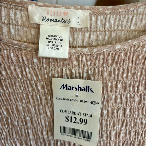 Marshall’s basic top - Picture 2 of 2